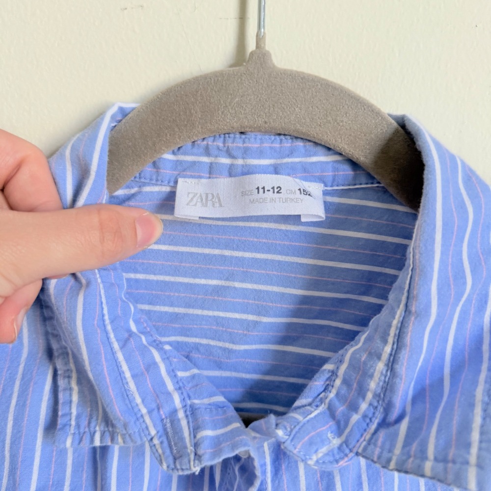 Zara Girls Blue White Striped Cropped Button Up Shirt Love Heart Patch Sz 11-12 - Picture 2 of 3